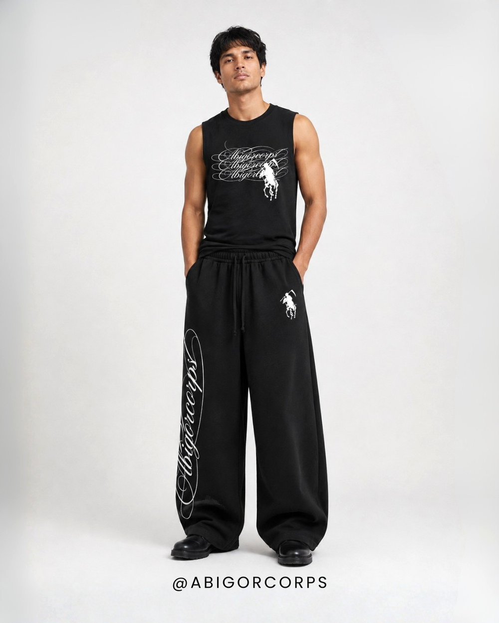 Cursive - Cropped Baggy Sleeveless - Photo 2
